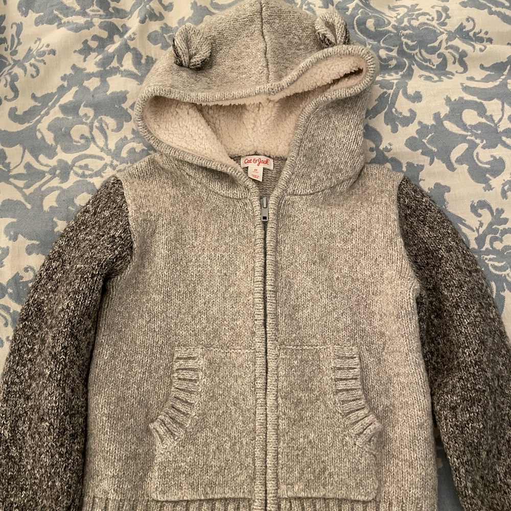 Cat & Jack Sweater Hoodie 5T